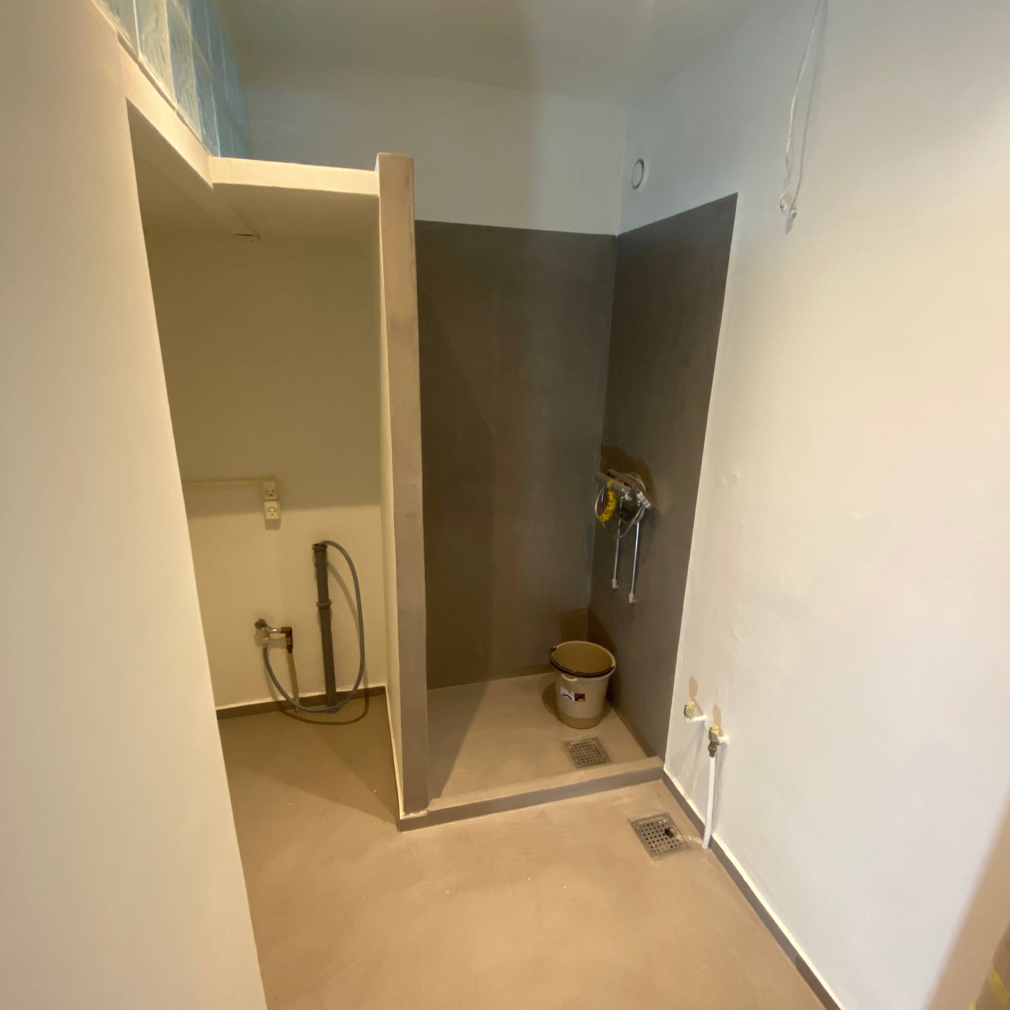 Microcement badeværelse efter